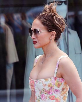 Jennifer Lopez