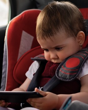 Dijete i mobitel