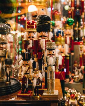 Zagrebački izlog Saše Šekoranje uređen u božićnom duhu - 9