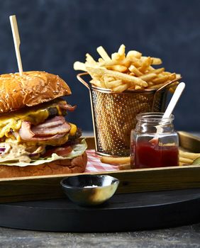 Izbjegavajte masnu hranu prije spavanja