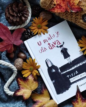 Knjige na popustu - 11