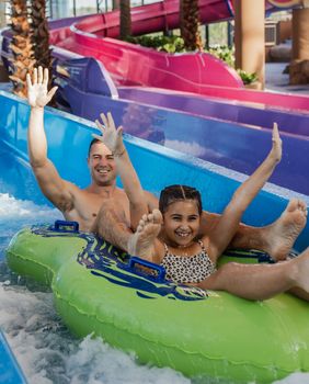 Osim tobogana i bazena, tu su i tematski uređene igraonice s animatorima.