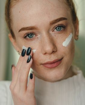 Hladniji mjeseci idealni su za uvođenje retinoida u rutinu