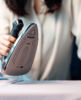 Kako obično glačanje pomaže protiv stresa?