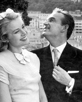 Princ Rainier kazao je kako ga je Grace osvojila svojim šarmom, zrelošću, senzibilnošću i profinjenošću