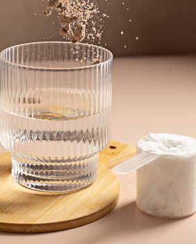 Kreatin je jedan od najpoznatijih i najistraženijih suplemenata u svijetu fitnessa i sporta