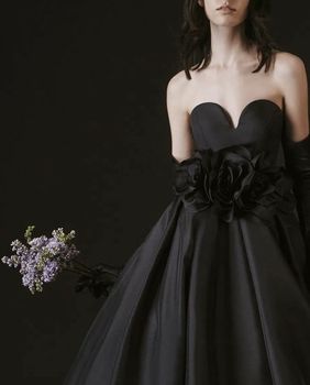 Crna vjenčanica iz linije Vera Wang Bridal