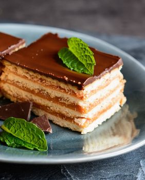 Kolač od keksa i pudinga