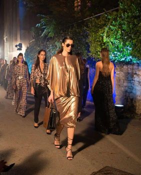 Vrhunska moda u režiji Hippy Gardena (Foto: PR) - 5