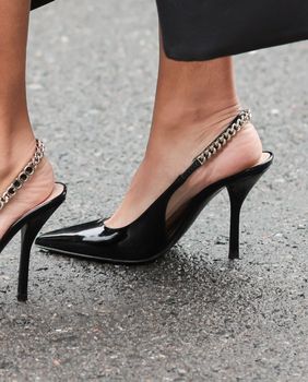 Štikle u street style izdanju s Pariškog tjedna mode