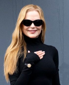 Nicole Kidman na Balenciaginoj reviji u Parizu