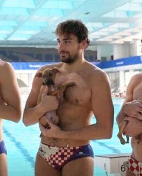 Vaterpolisti spašavaju njuškice