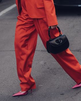 Odijelo je sjajna opcija za jesenske svečanosti