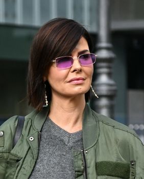 Anica Kovač na zagrebačkoj špici u trapericama sa svjetlucavim detaljima 2025. - 1