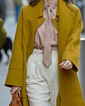 Košulje i bluze mogu biti dio sjajnih jesenskih izdanja