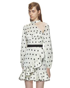 Self-Portrait, 280 funti (2341 kn)