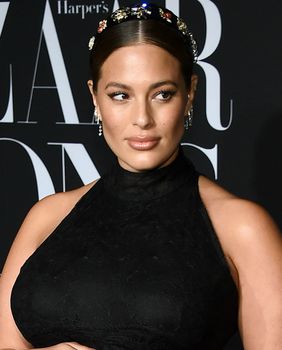 Ashley Graham uvijek privlači pažnju svojim smjelim kombinacijama