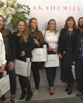 Zadovoljna akademija - 2