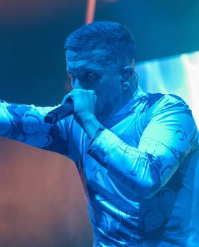 Baby Lasagna na Šalati u novom scenskom outfitu s potpisom dizajnerice Valentine Pliško - 9