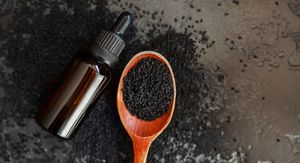 Kako koristiti ulje crnog kima? Evo koji su mu terapijski potencijali i kako se dozira
