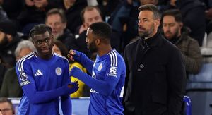 Jeremy Monga (lijevo)