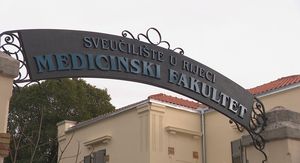 Skandal u Rijeci - 3