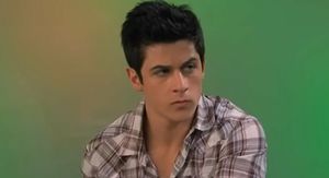 David Henrie - 2