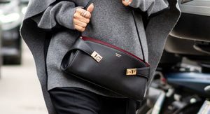 Ferragamo Hug jedna je od trenutno najpopularnijih dizajnerskih torbi