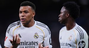 Kylian Mbappe i Vinicius Jr.