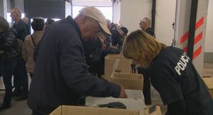 Policija prodaje nađene stvari - 4