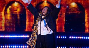 Dora Trogrlić kao Luciano Pavarotti, ep. 6 - 5