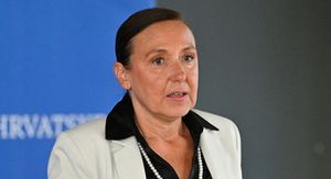 Irena Hrstić, ministrica zdravstva