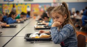 Djevojčica na užini