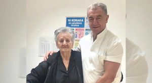 Baka Ana i Darko Milinović