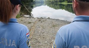 Policajci kod Kupe, ilustracija