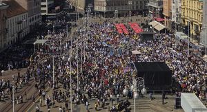 Prosvjed za veće plaće i mirovine