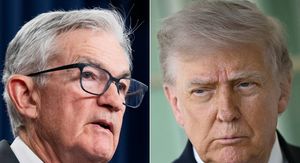 Usred istraga Ministarstva pravosuđa Trump ponovno prijeti da će otpustiti čelnika Fed-a ako ne odstupi