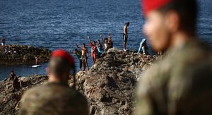Ulazak migranata u Ceutu