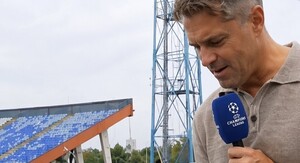 Novinar TV2 na Maksimiru