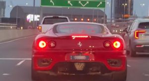 Neobično uređen Ferrari Spider 360