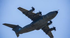 Vojni transportni avion, ilustracija