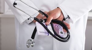 Lažni liječnik opet operira, ilustracija