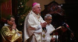 Mate Uzinić, Riječki nadbiskup