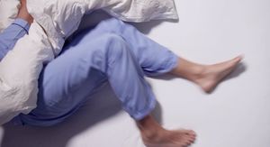 Liječnici upozoravaju: Sindrom nemirnih nogu možda je rani znak ozbiljne neurološke bolesti!