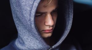 Studija na 1.500 djece otkriva: Dječaci koji ovo rade rjeđe razvijaju problematično ponašanje!