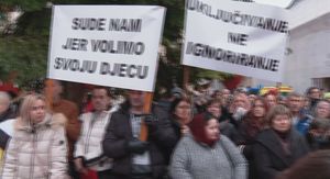 Prosvjed protiv Zakona o osobnoj asistenciji