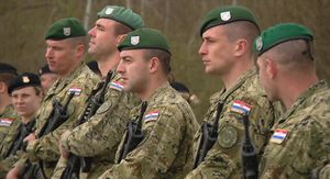 Prvi ročnici stižu u vojarne