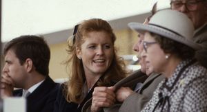 Sarah Ferguson, kraljica Elizabeta