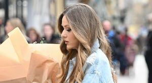 Ulična moda Zagreb štikle u boji kože 2026. - 1