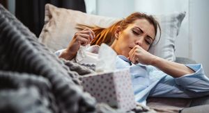 Kašalj u ležećem položaju: Zašto se javlja baš noću i kada je opasan?